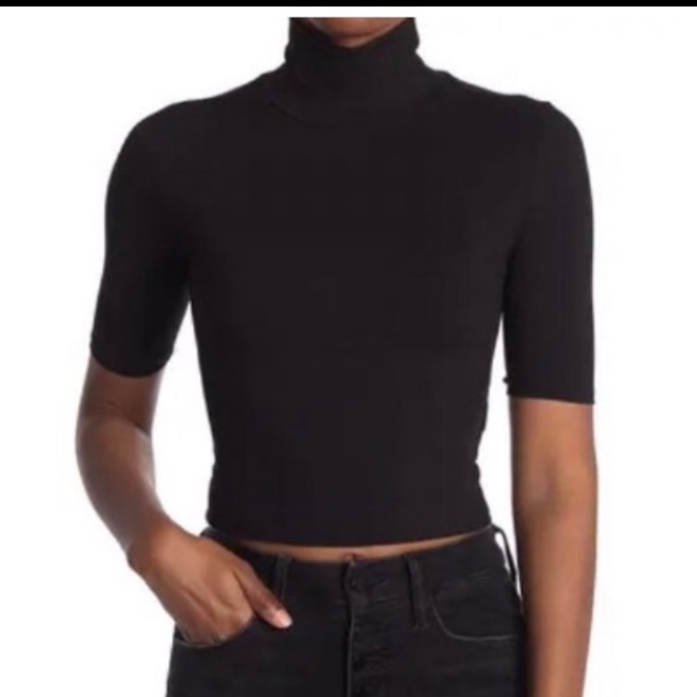 Nordstrom Elegant Shortsleeve turtle neck black